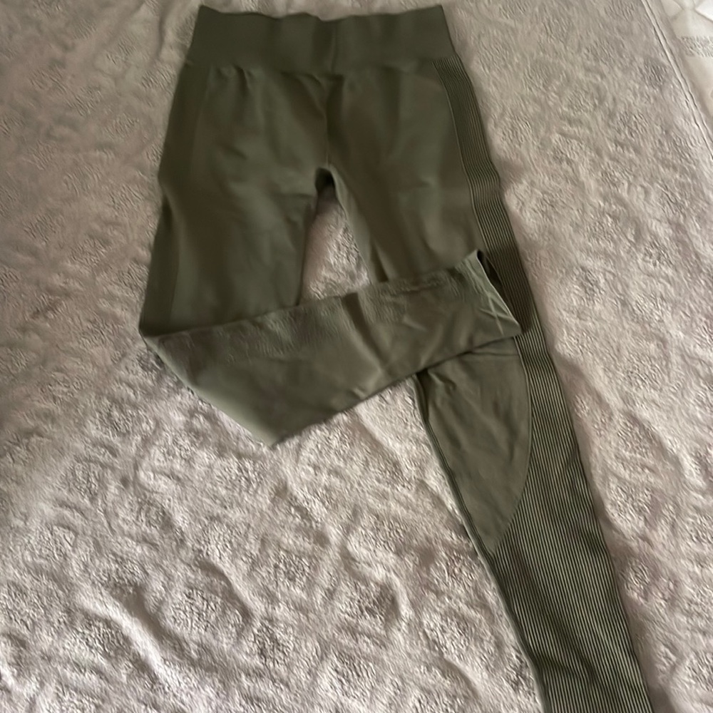 Forever 21 Green Leggings